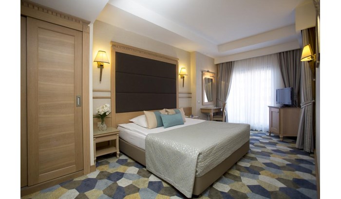 FAME RESIDENCE LARA Hotel Antalya