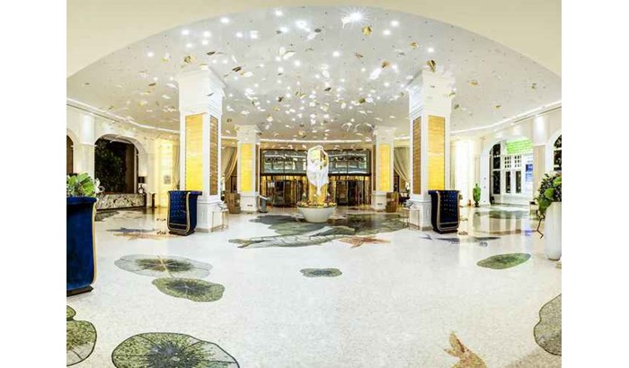 هتل گرانادا لاکچری بلک آنتالیا 