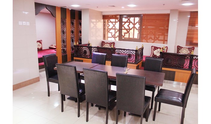 Montreal Naif Hotel